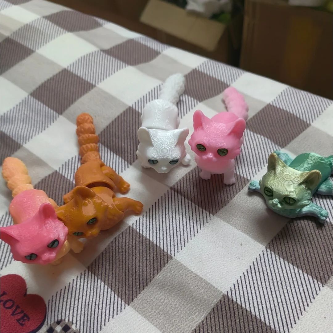 3D Printing App - NEW 3D Printed Cat with Multiple